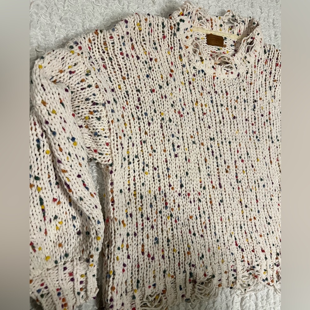 POL Distressed Confetti Sweater, Woman’s S - Picture 3 of 4